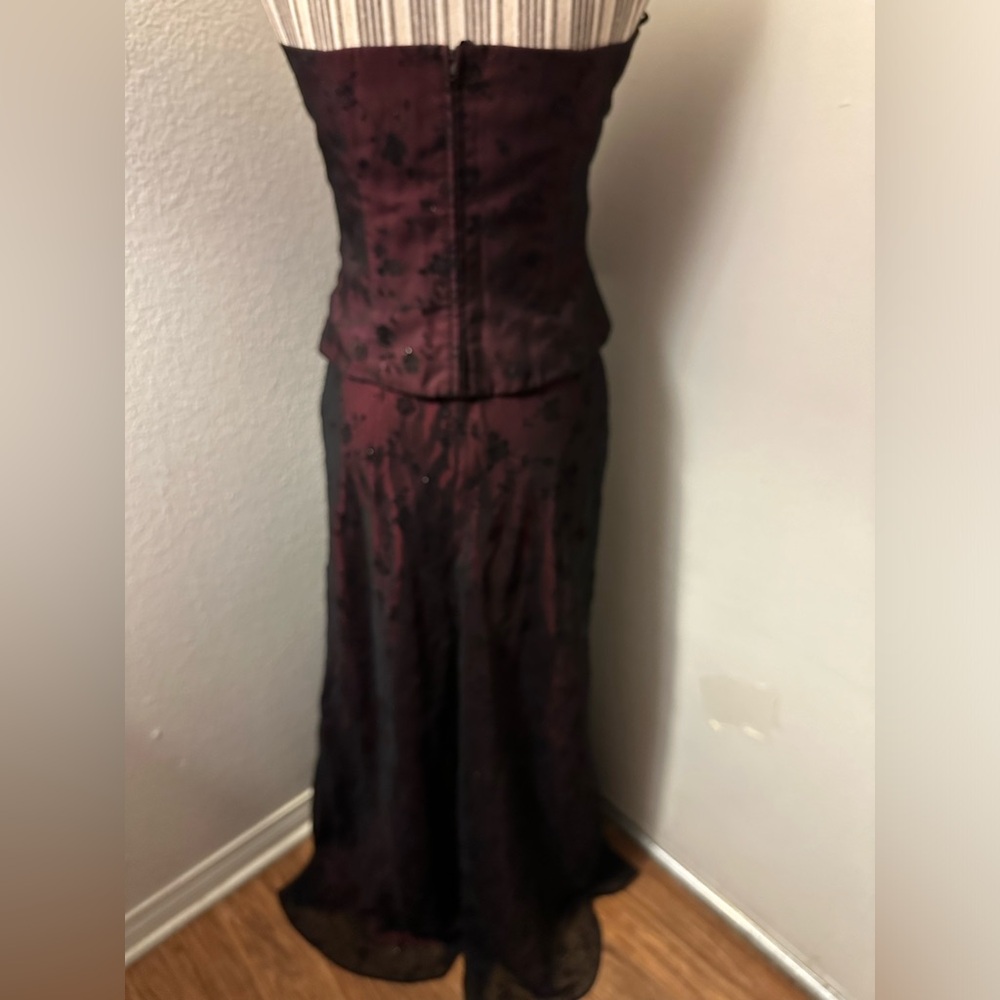 Chelsea Nites strapless, top, and matching skirt - Picture 2 of 16